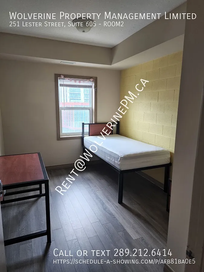 5 unit Student condo minutes from WLU + UW — Photo 2