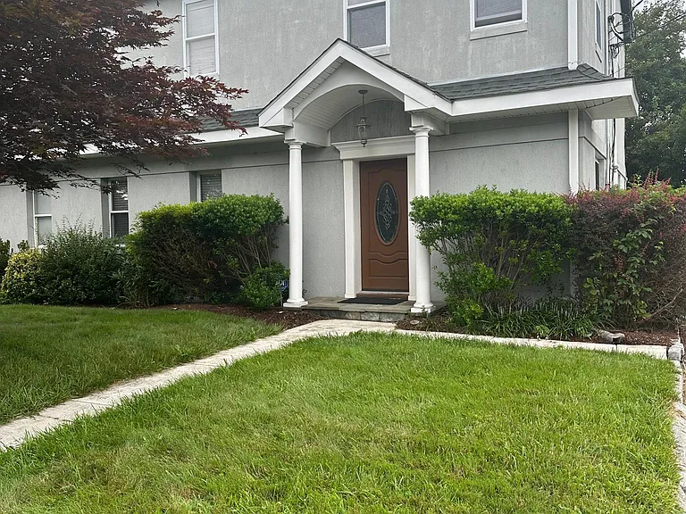 34 Campfield Dr — Photo 2