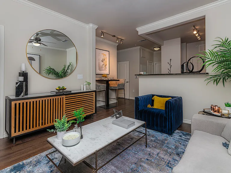 Spacious kitchen and living room in Las Colinas.
