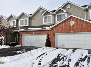 16034 Golfview Dr, Lockport, IL 60441