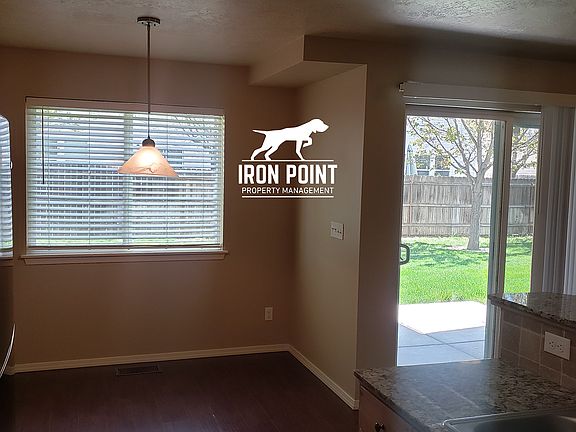 5th image of 886 N Bonsai Ln #102