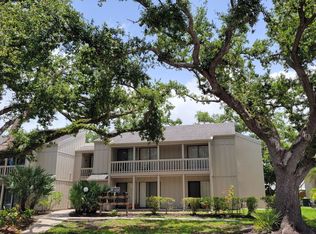 2224 Bahia Vista St APT E1, Sarasota, FL 34239