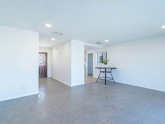 2nd image of 7785 Columbine Ave