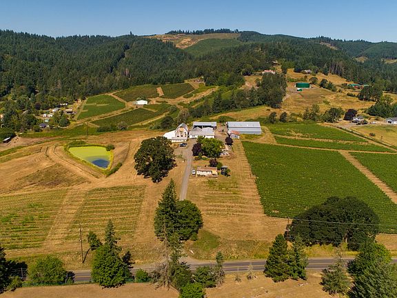 2nd image of 6497 SW Old Highway 47