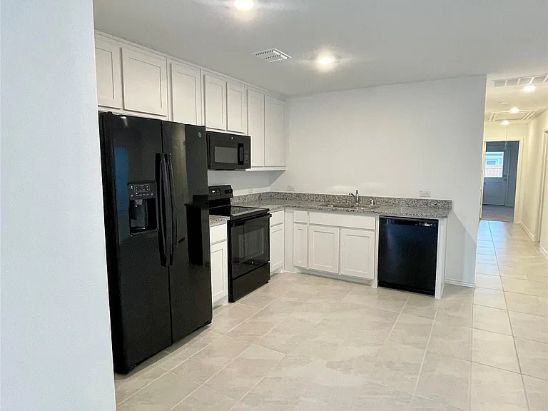 227 Herman Ln — Photo 5