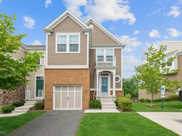 104 Kiersten Dr, Highland Park, NJ 08904