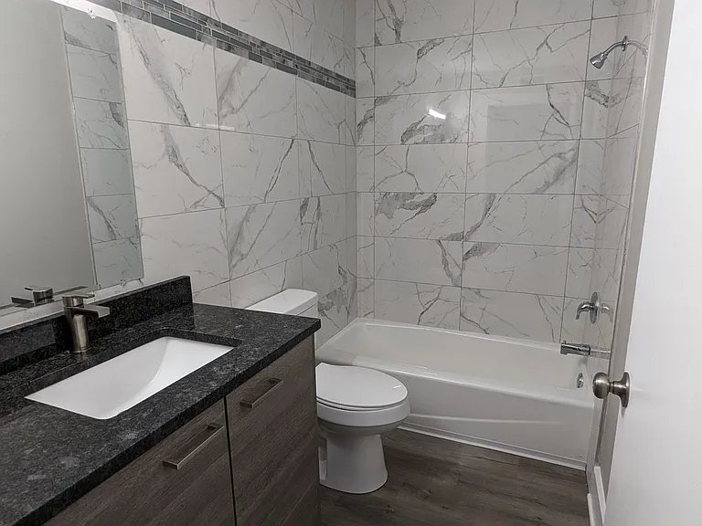 325 Hayden Rd — Photo 11