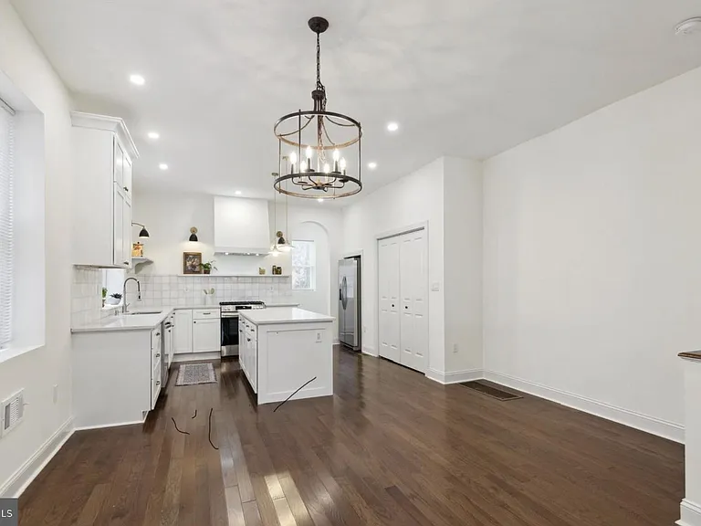 5516 Cedar Ave — Photo 23