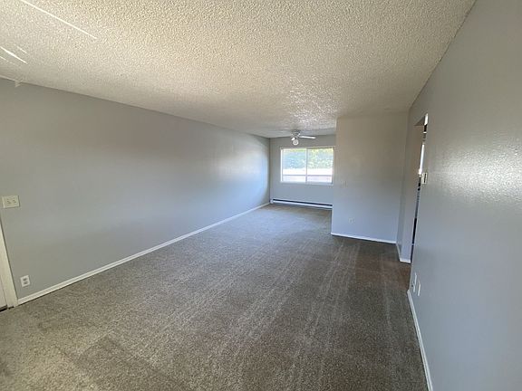 2nd image of 2401-2453 SE Taylor St #2425