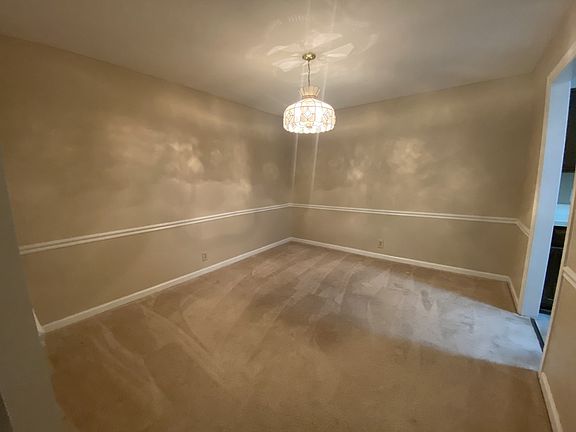 3rd image of 1280 Middle Tennessee Blvd APT D14