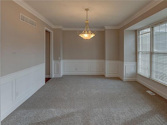 4th image of 3416 W 144th St