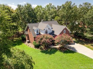 1129 Hunter Trail Ct, Rock Hill, SC 29730