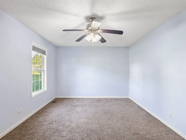 2627 Elkmont Dr — Photo 4
