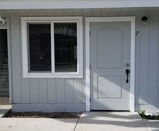 2nd image of 869 San Benito St #7