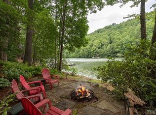 28 White Duck Way, Glenville, NC 28736