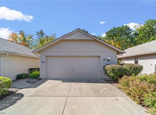 12640 Ionia Ct, Strongsville, OH 44149