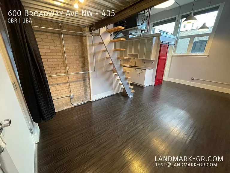 600 Broadway Ave NW #435 — Photo 9