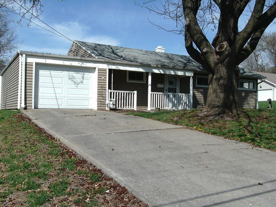 1st image of 2606 S 28th St