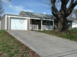 2606 S 28th St, Saint Joseph, MO 64503