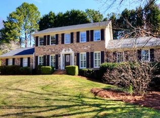 5109 Lakesprings Dr, Dunwoody, GA 30338