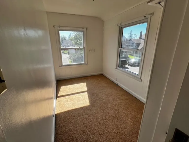 8908 Hilton St — Photo 8