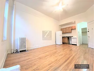 Rented by ZealEstate Group Inc