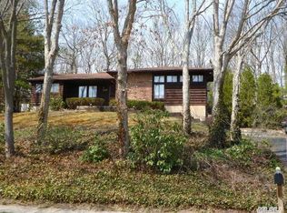 131 Washington Blvd, Commack, NY 11725