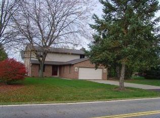 9065 Paulding St NW, Massillon, OH 44646