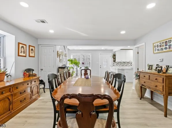 130 Flocktown Rd, Washington Twp., NJ 07853