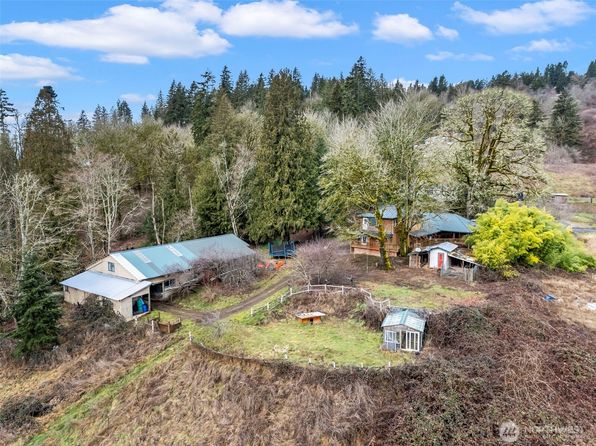 202 Redwing Road, Woodland, WA 98674