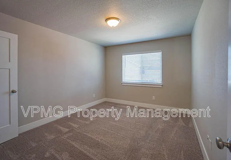 2932 NW 16th St #A — Photo 13