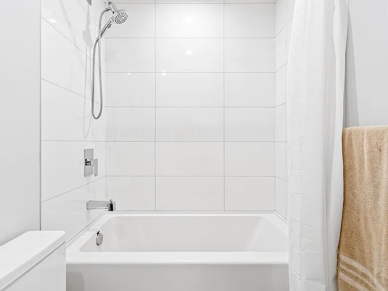 1930 Starling Dr #109 — Photo 18
