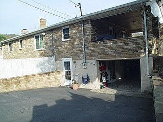 2nd image of 205 Quality St