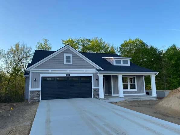 1147 Haven Dr, Byron Center, MI 49315