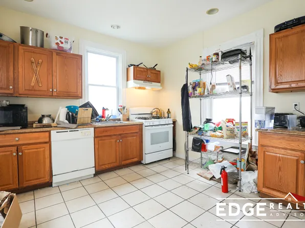 40 Pratt St, Allston, MA 02134