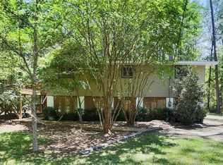 1880 Viola St, Mandeville, LA 70448