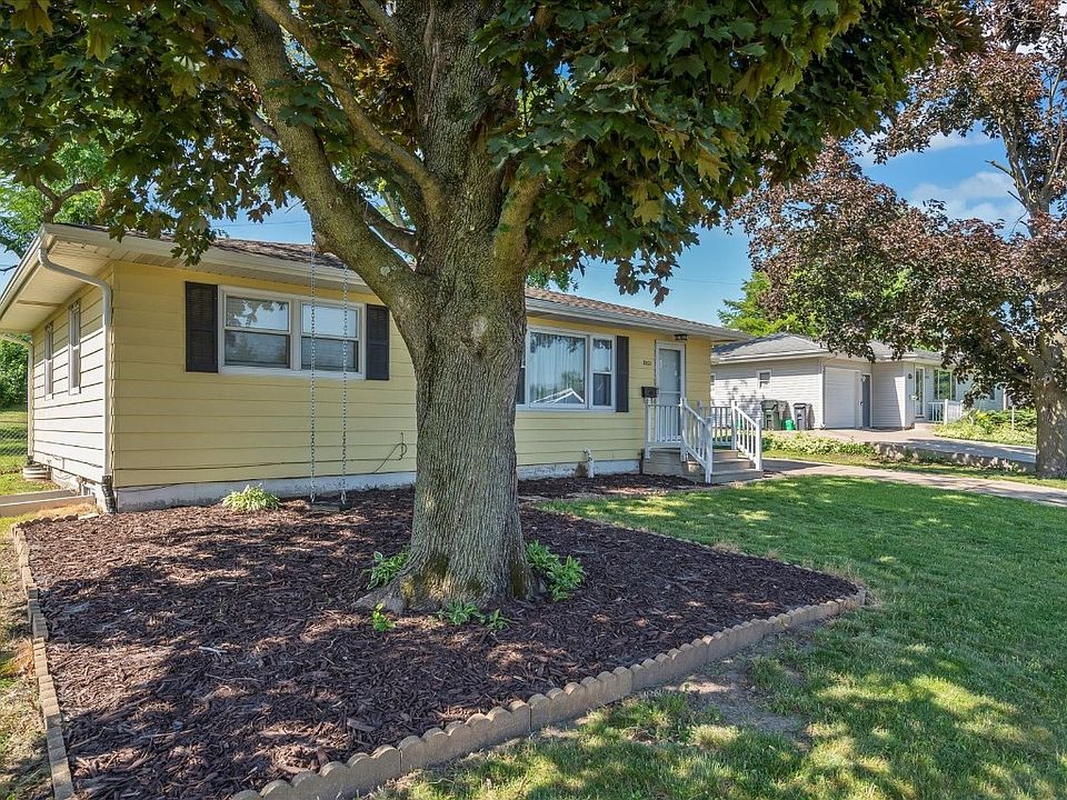 3221 Sue Ln NW, Cedar Rapids, IA 52405 Zillow