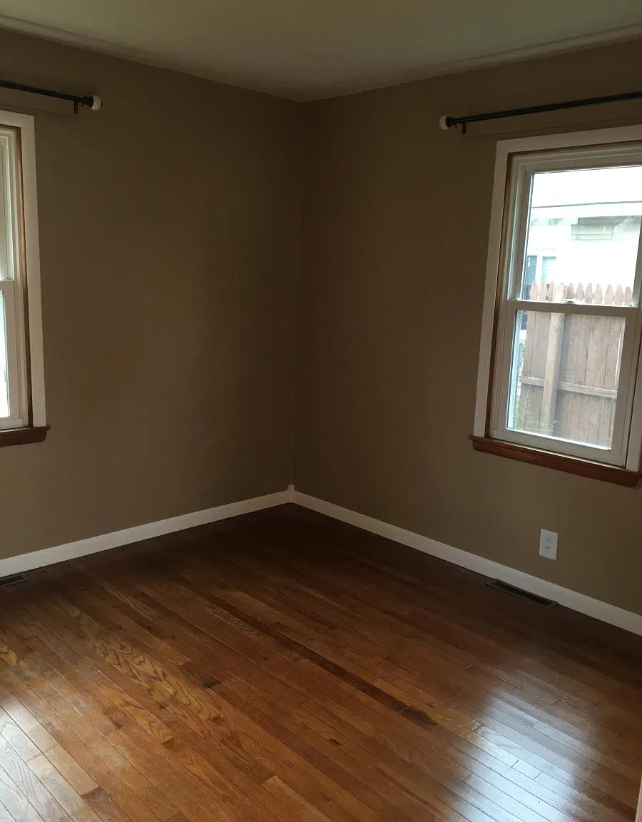 145 N Hillsdale Drive — Photo 4