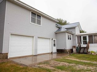 31119 190th St, Clarksville, IA 50619