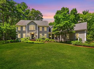 28 Broken Tree Rd, Medway, MA 02053