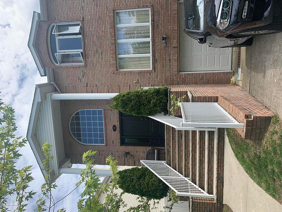 1st image of 668 Ramona Ave