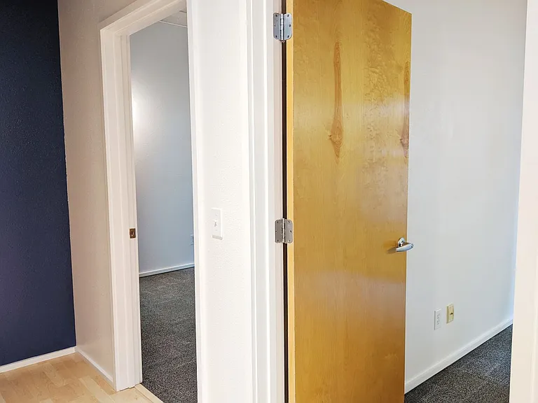 Mercury - Residential — Photo 248
