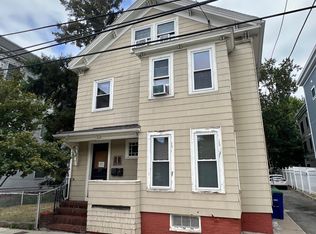 117 Beacon St #1, Somerville, MA 02143