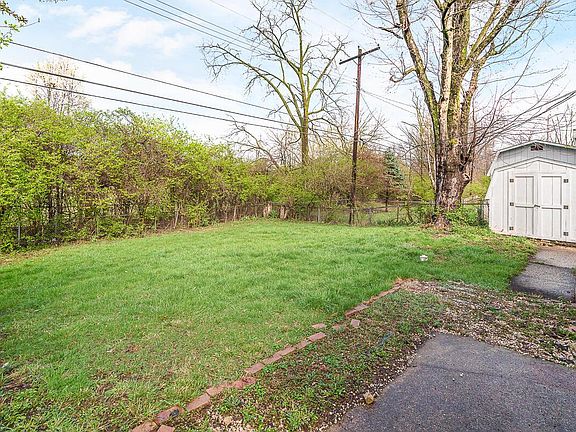 3rd image of 1775 Alcoy Dr
