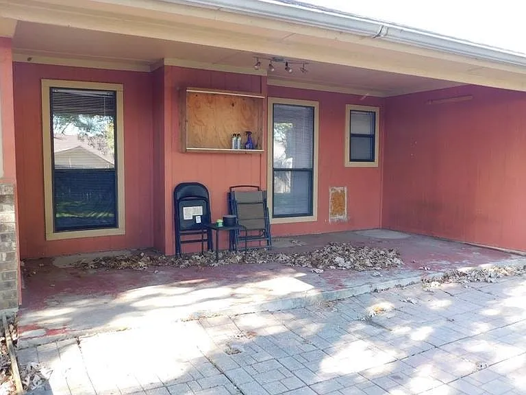 8232 Meadowbrook Dr — Photo 104