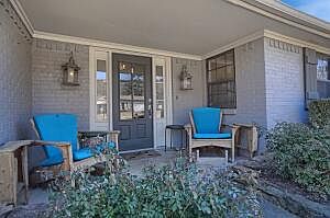 2nd image of 315 Tanglewood Dr
