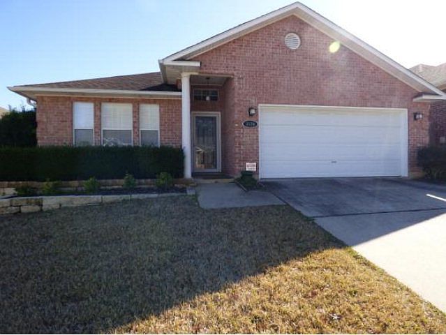 1st image of 3526 Ashbury Ln