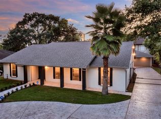 2402 Chimney Rock Rd, Houston, TX 77056