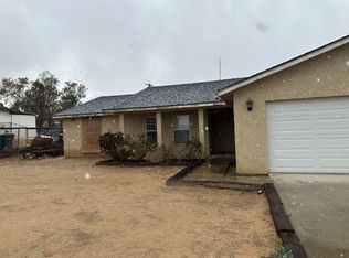 7436 Acoma Trl, Yucca Valley, CA 92284