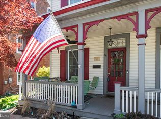 84 S Clinton St, Doylestown, PA 18901